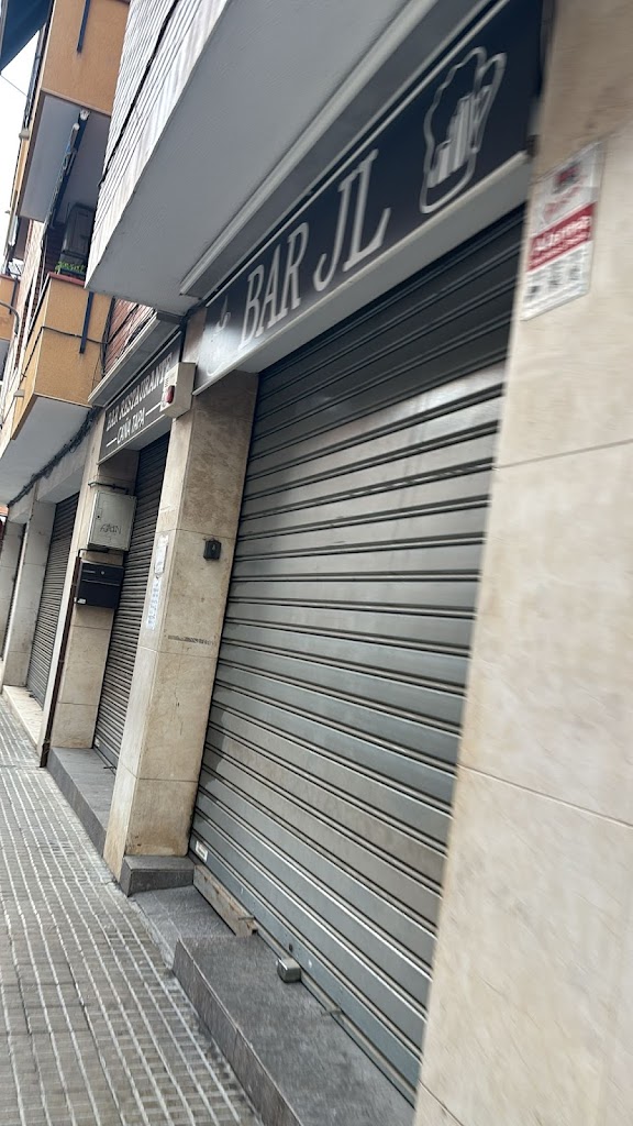 bar nuevo de Jony y Lin