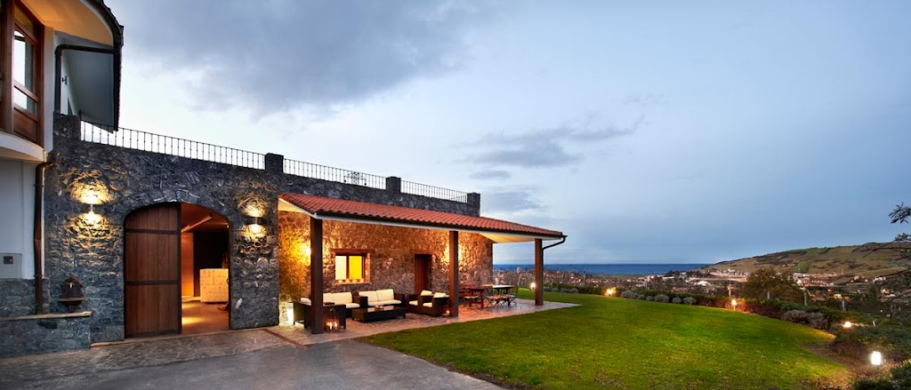 BODEGA TXAKOLI REZABAL