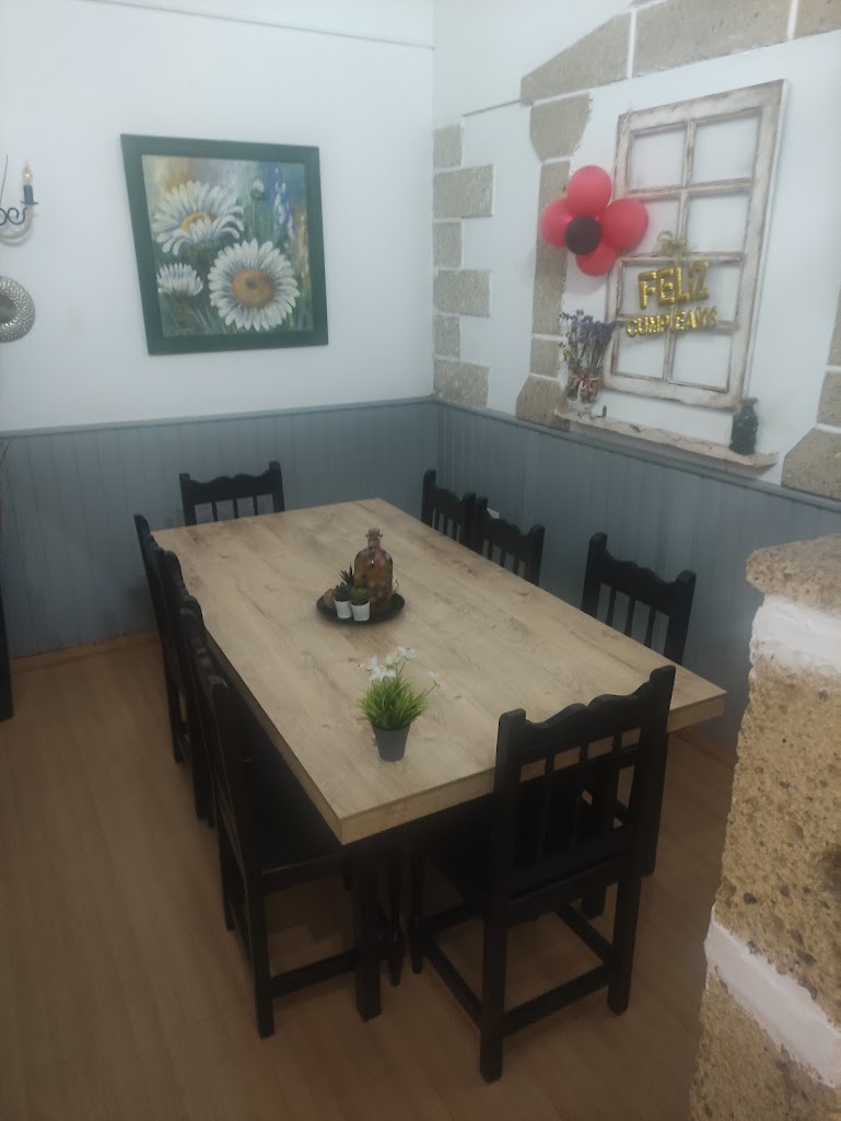 Tasca Restaurante Yoire — Ambiente