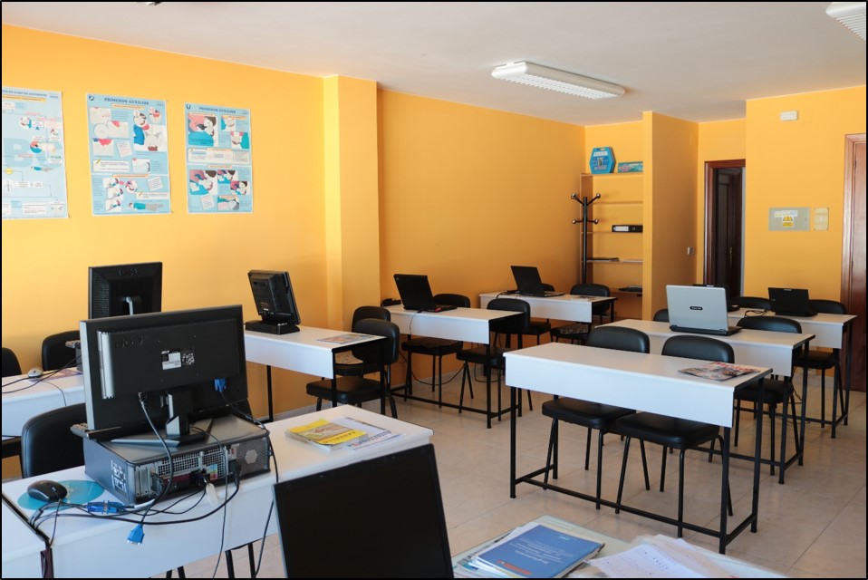 Autoescuela Benigno — Del propietario