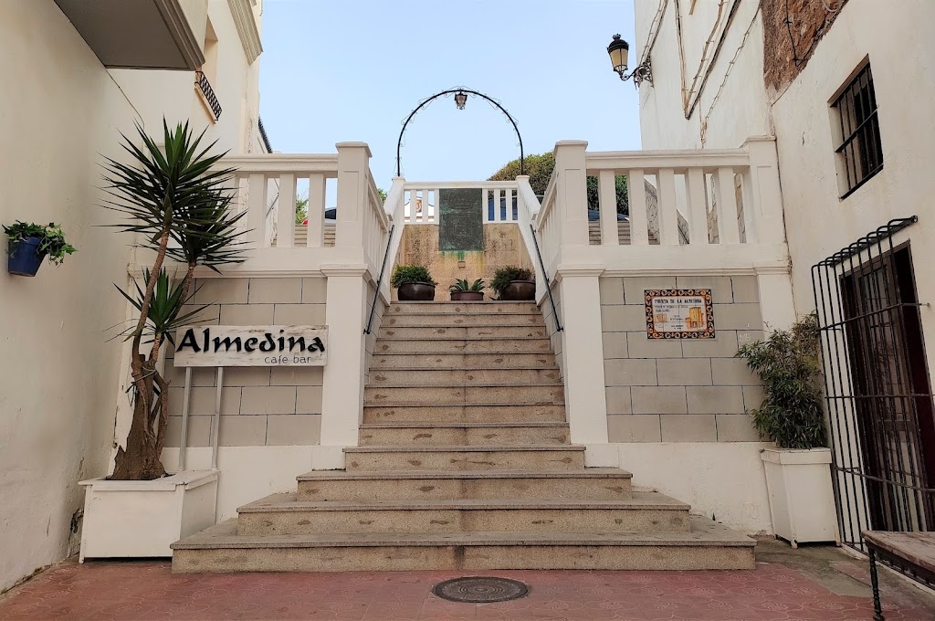 Puerta de la Almedina