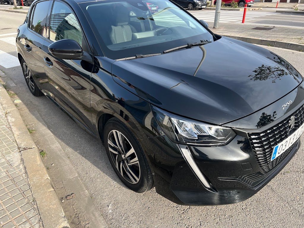 Rent a Car Smart - Barcelona Aeropuerto