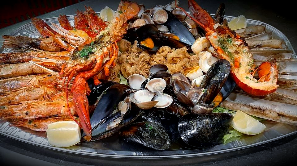 La Concha Fina — Comida y bebida