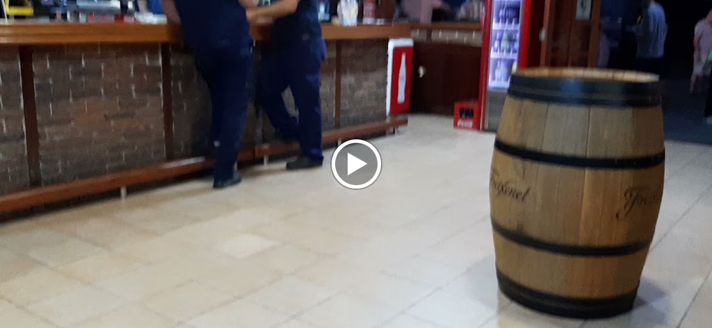 Bar restaurante Las Otras Naves — Videos