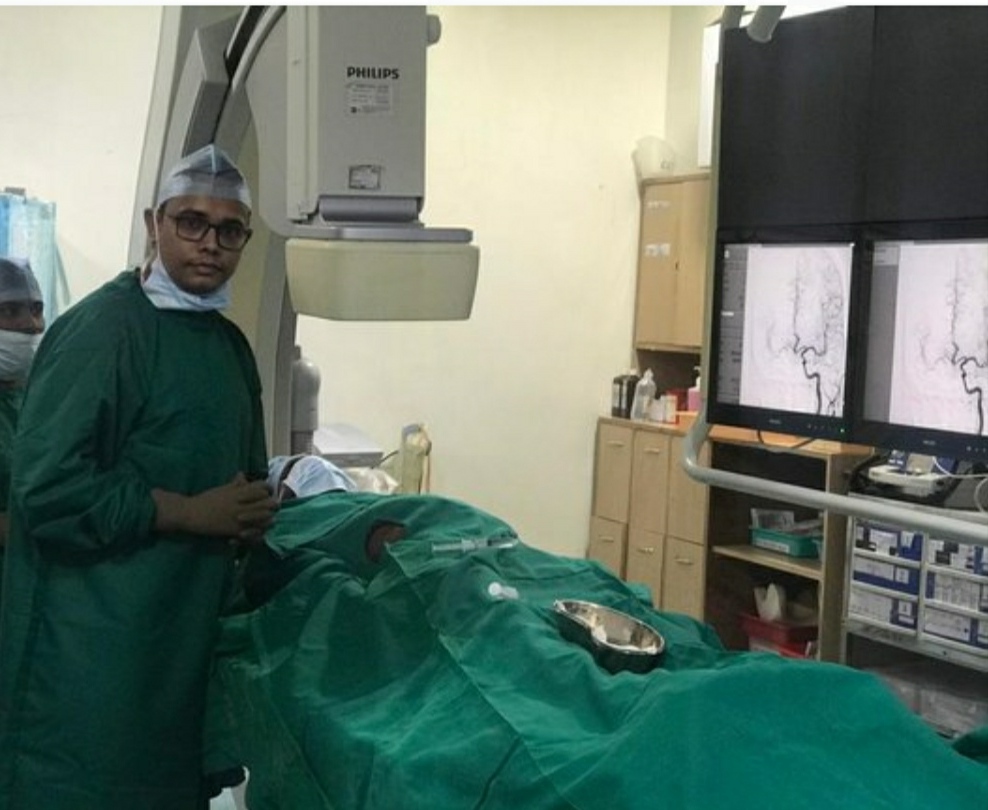 Dr. Dr Vikash Jain Neurointervention Aneurysm Coiling Avm Ischemic Stroke Varicose Veins Gangrene Uterine Fibroid