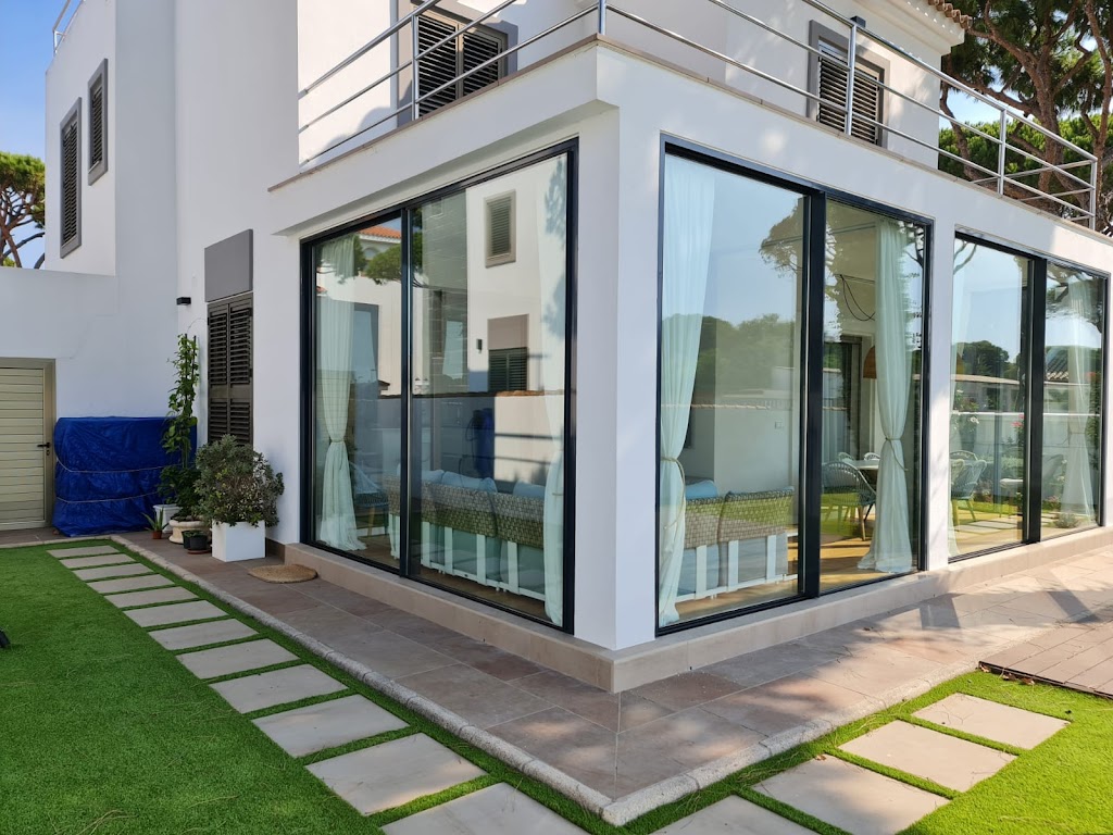 Carpinteria de PVC y Aluminios El Cubo