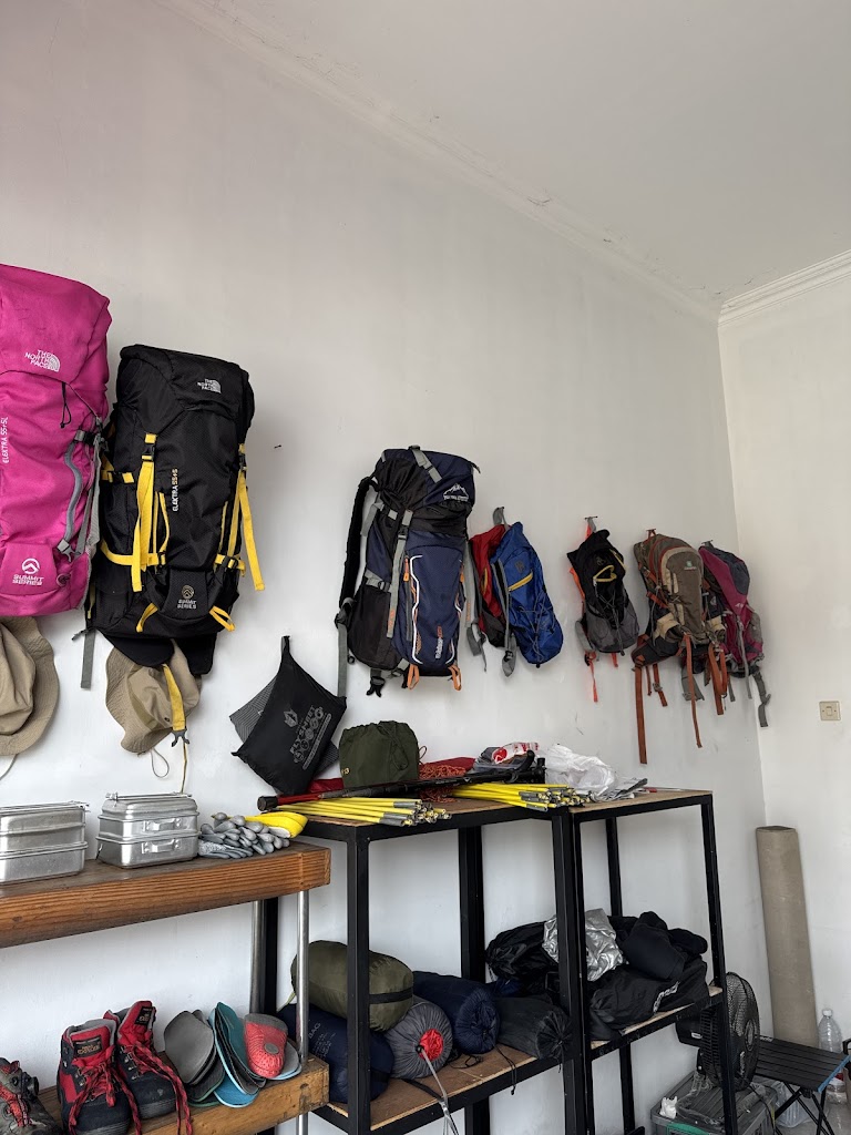 Sewa Alat Camping Jogja (Nusantara Outdoor)