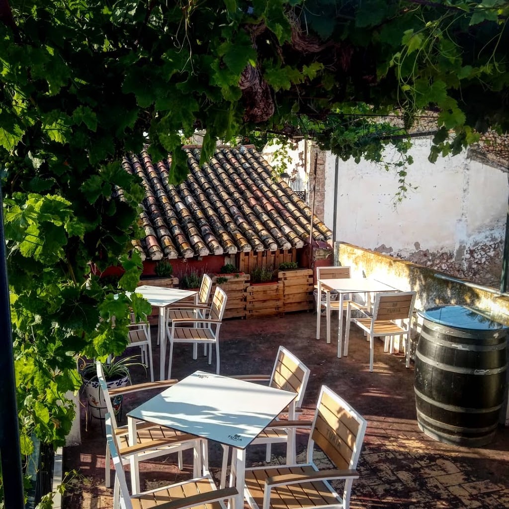 BLACK MARKET BBQ, DENIA — Ambiente