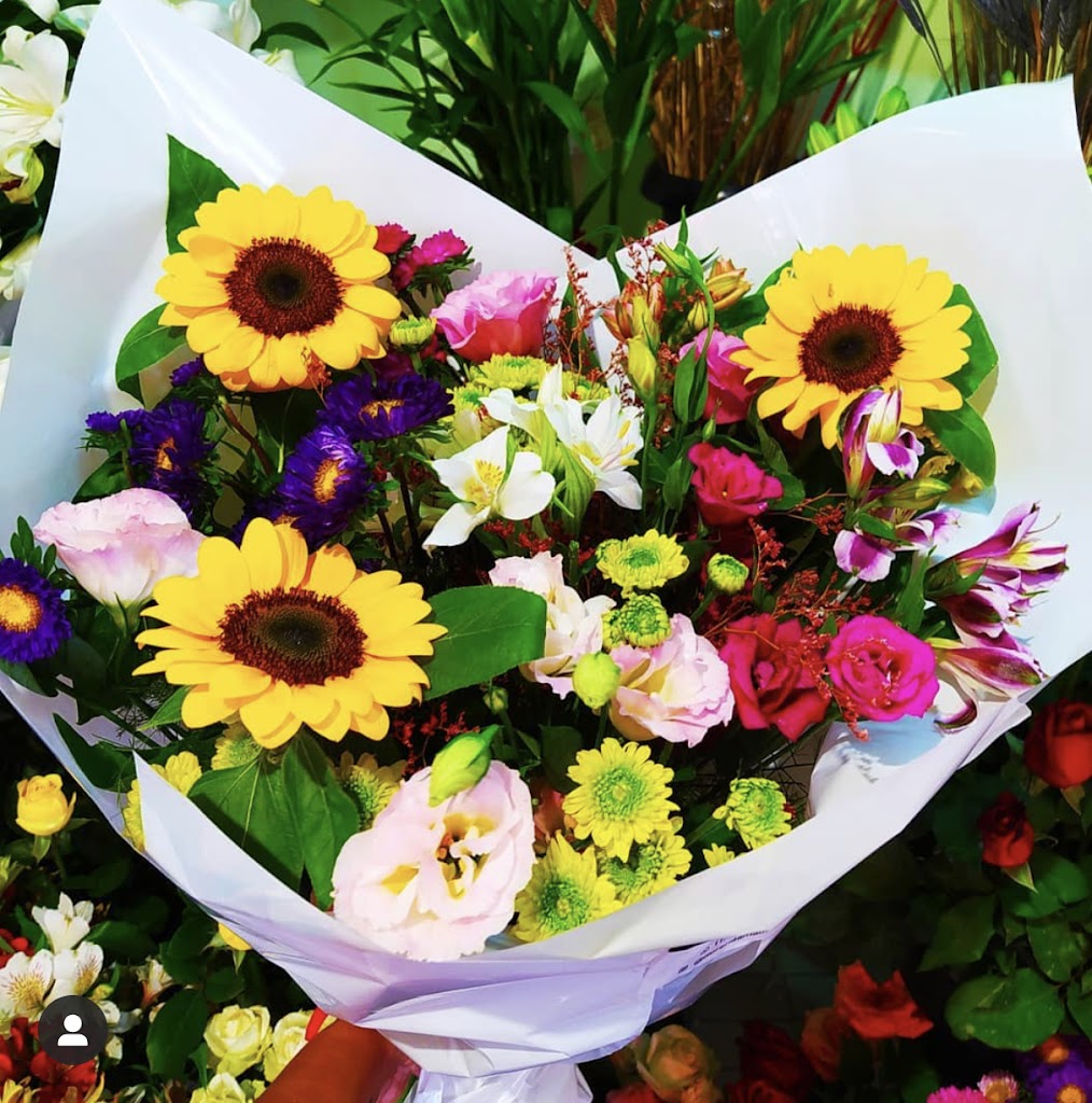 A & T Floral Shop