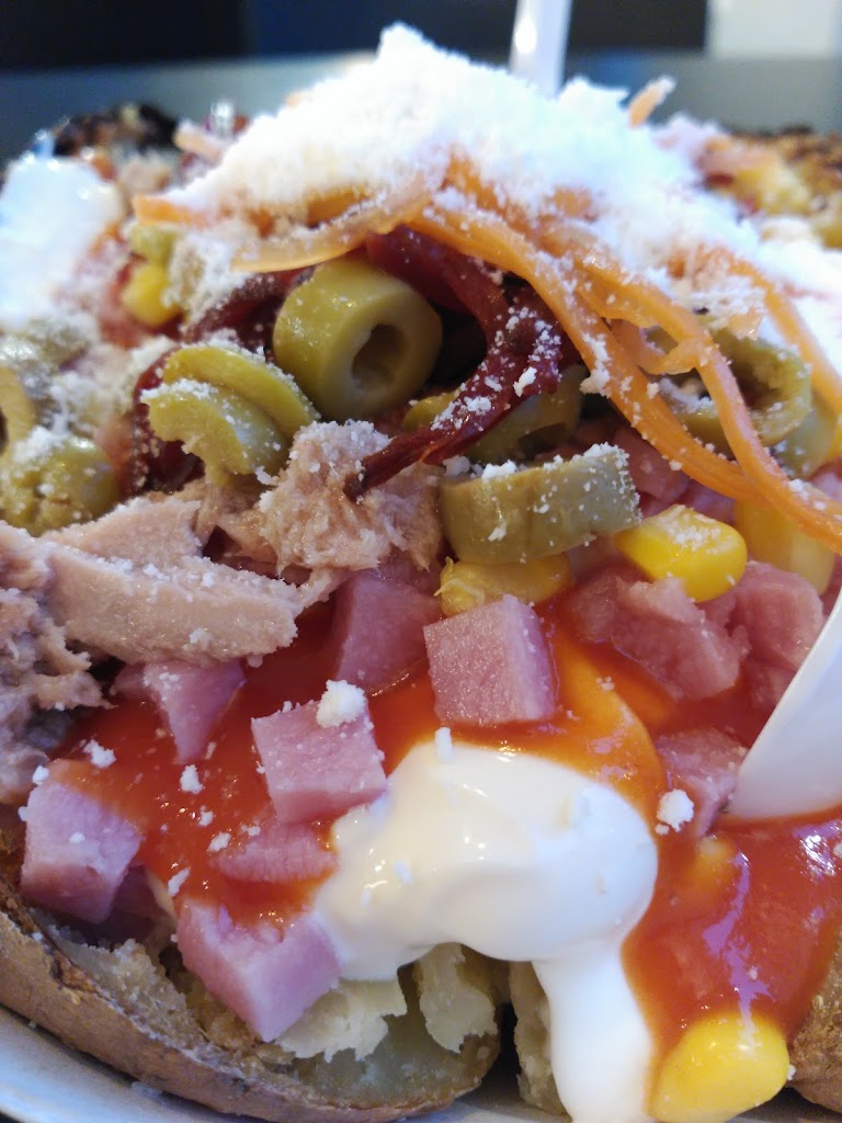 Kiriki pizzeria y pollos asados