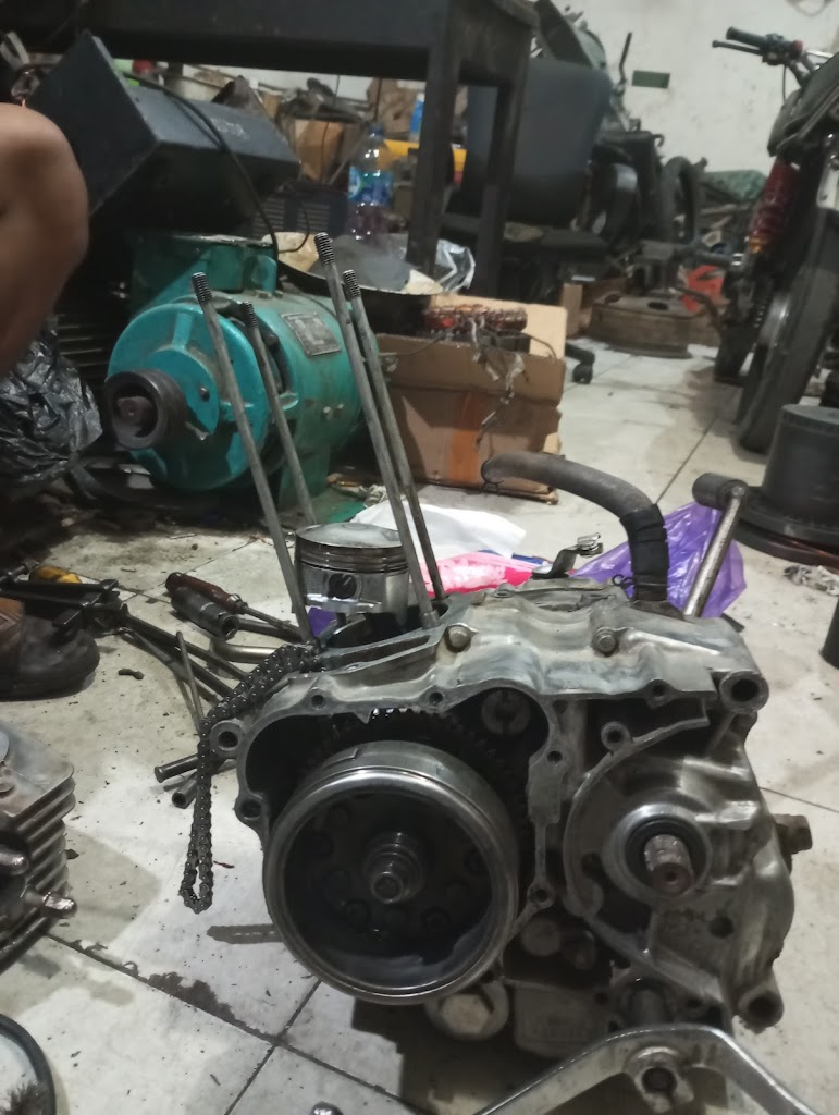 Ghoib_garage