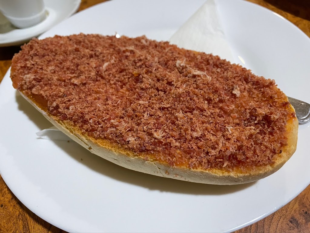 Cafe Bar "El Chato" — Comida y bebida