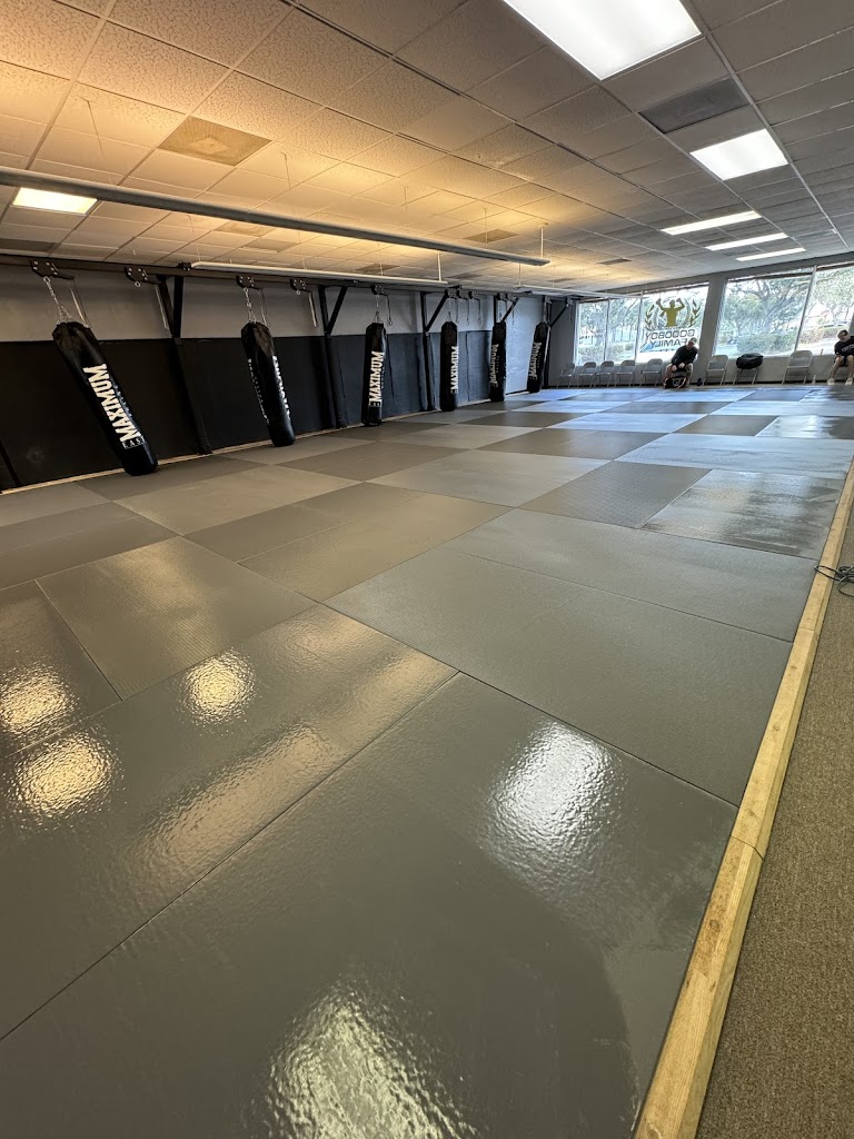  Good Boy Family - Muay Thai, Jiu Jitsu and MMA