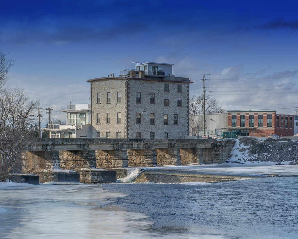 Almonte Suites