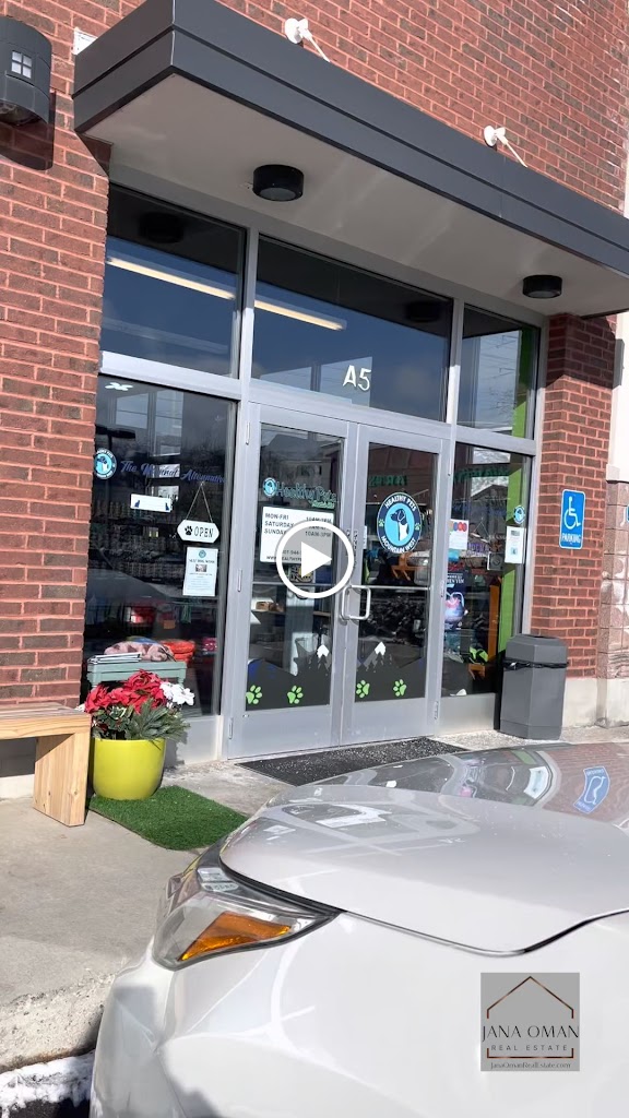 Pet store in Cottonwood-Heights