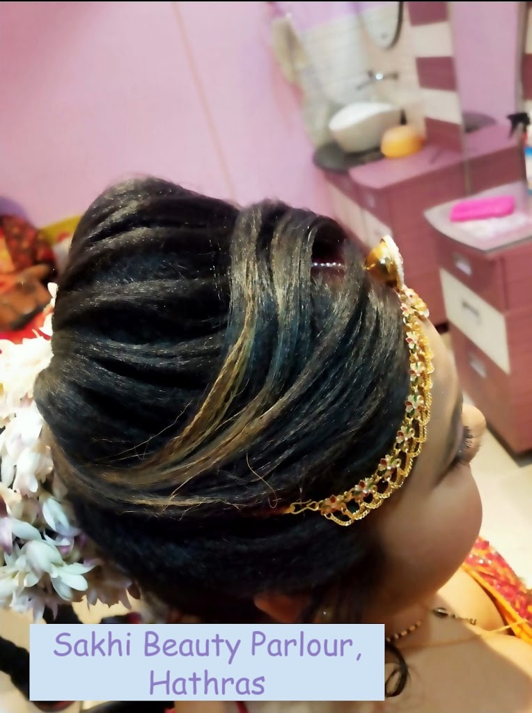 Sakhi Beauty Parlour