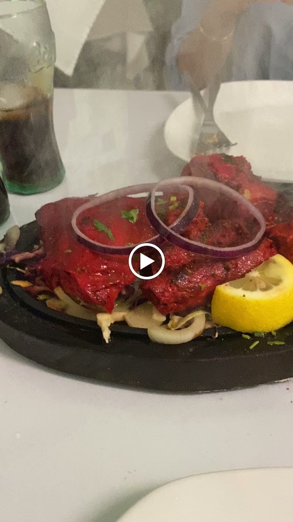 Restaurante Indio NOOR MAHAL El Ancla — Videos