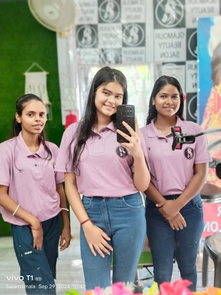 Glamour Beauty Salon