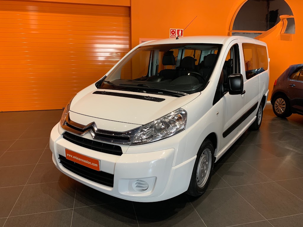 Avia Car Ocasion — Interior