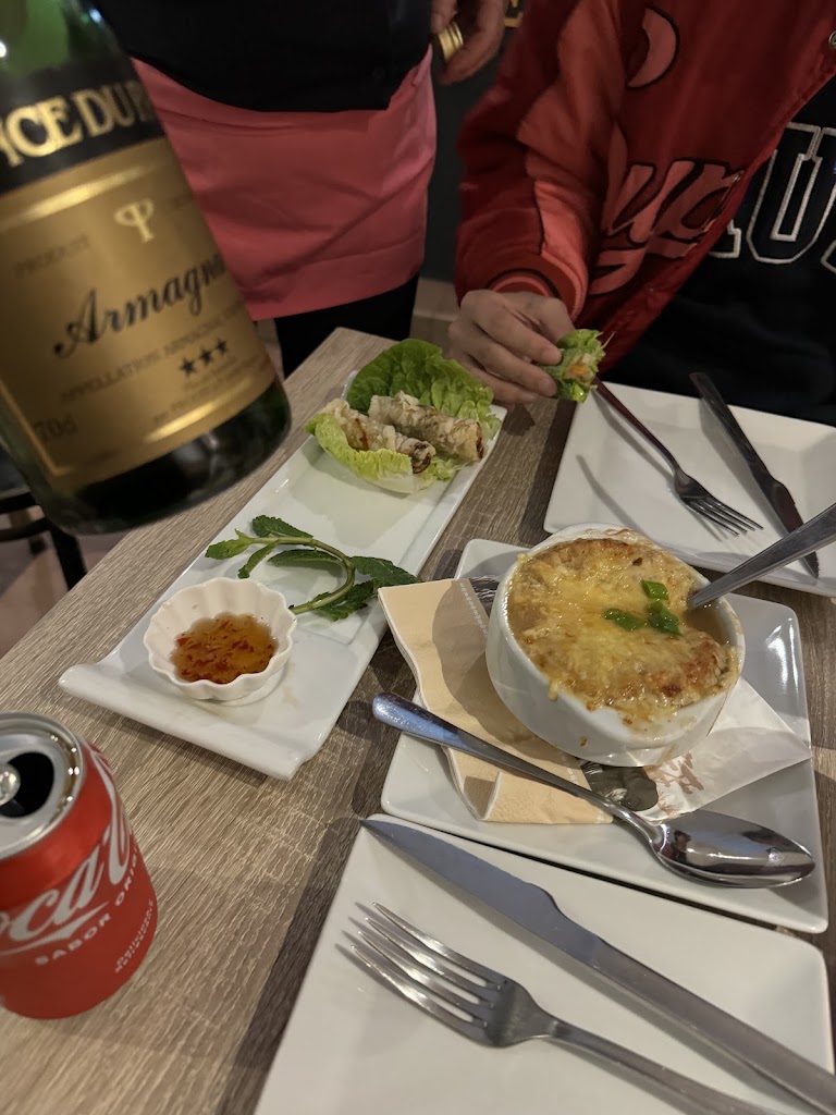 Le Petit Paris — Mas recientes