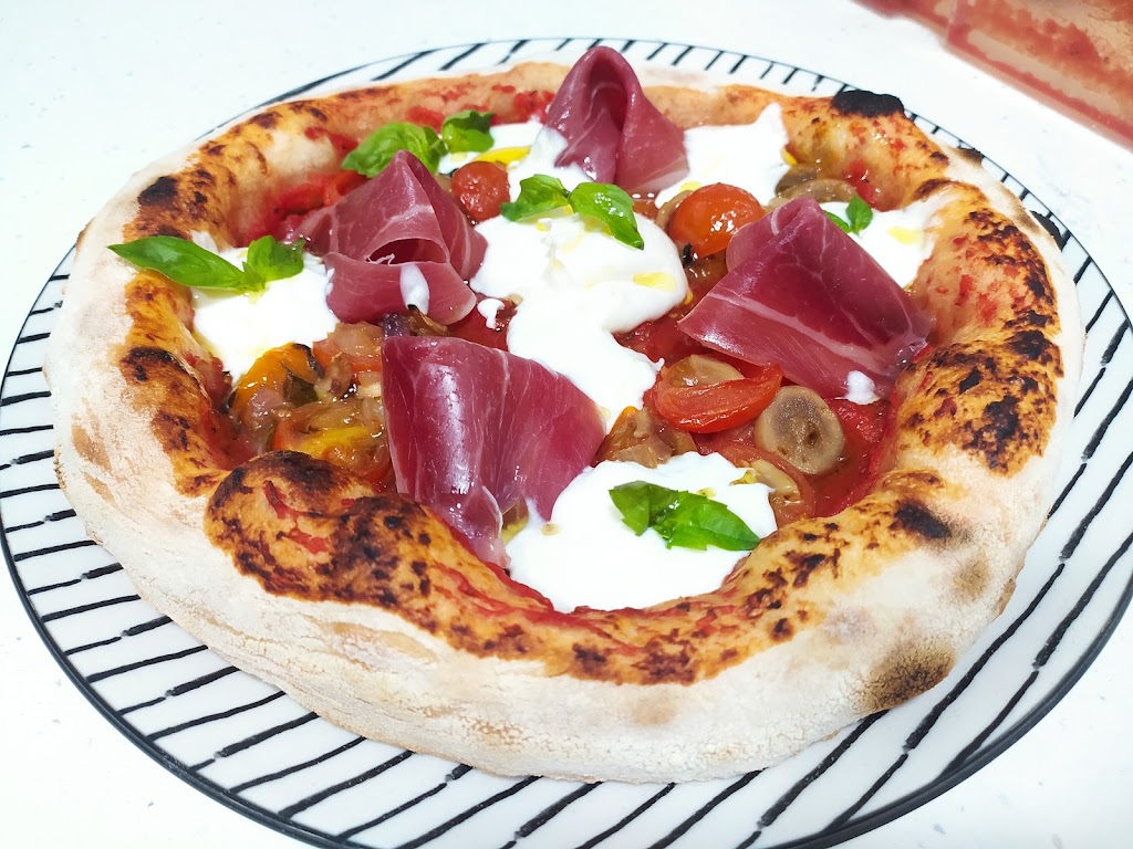 Independent Pizza Company — Pizza