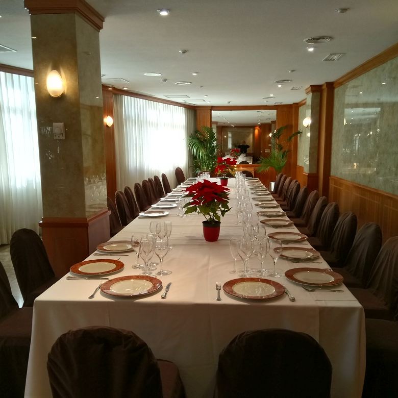 Restaurante El Jardin De Tres Cantos — Ambiente