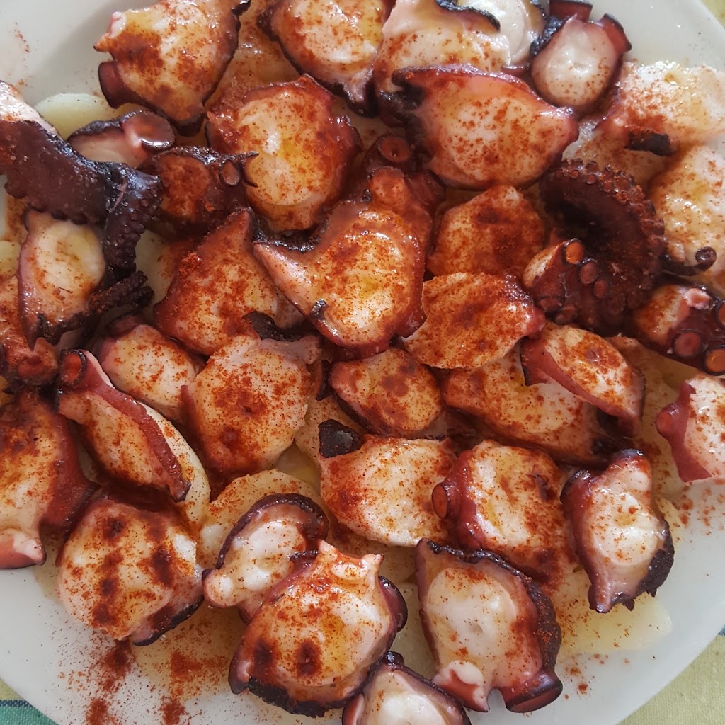 De La Terra A La Taula — Comida y bebida
