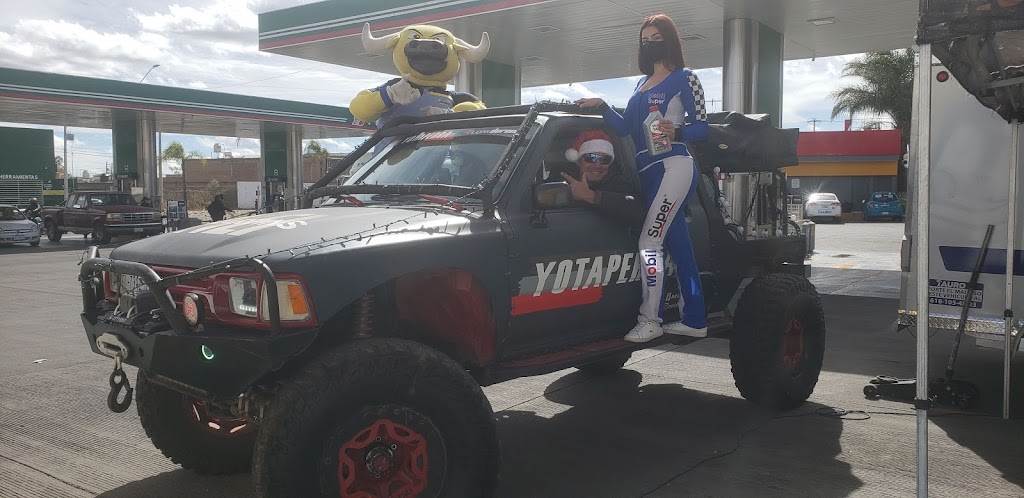 Estacion de Servicio Tauro (Valle del Sur)