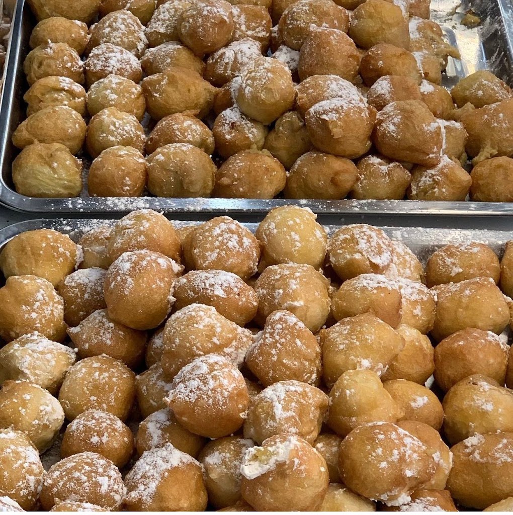 Pasteleria Torrehermosa — Comida y bebida