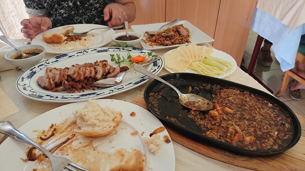 Restaurante Asiatico Ta Mi — Comida y bebida
