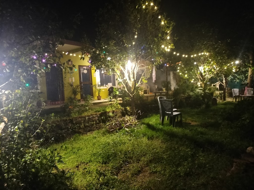 Le Jardin French Cafe Homestay