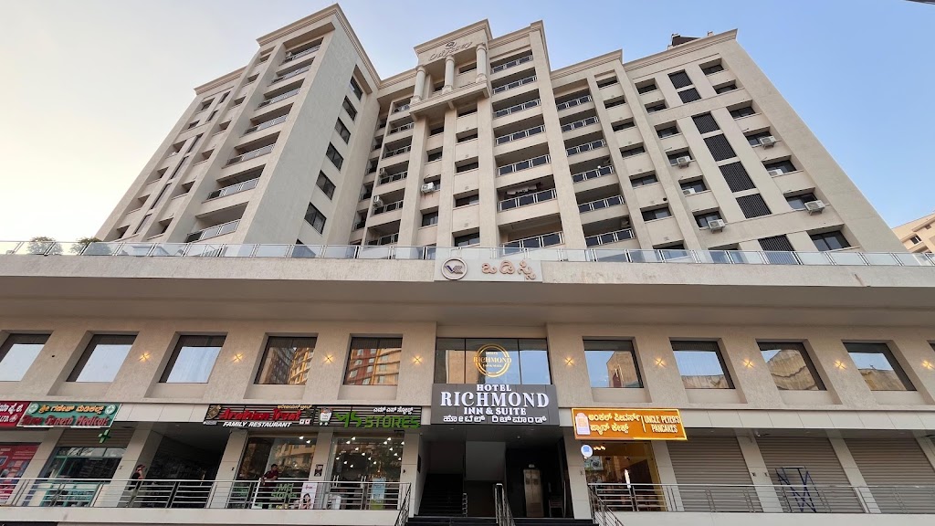 Richmond Inn And Suites