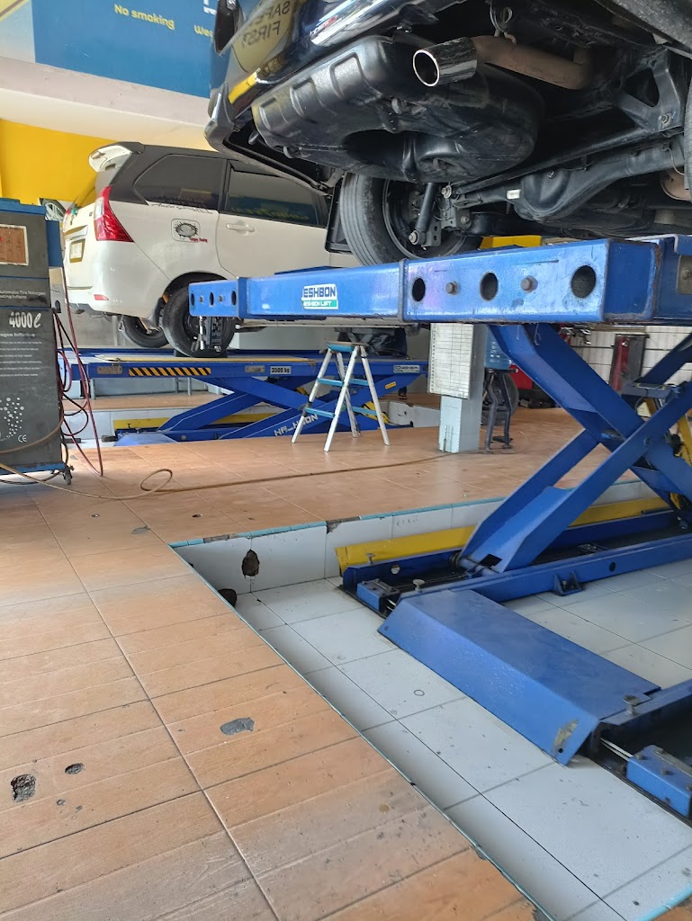 Utama Service Goodyear Autocare