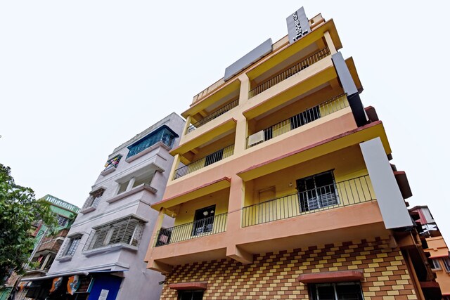 Oyo Flagship 81874 Aspiring Inn Hotel