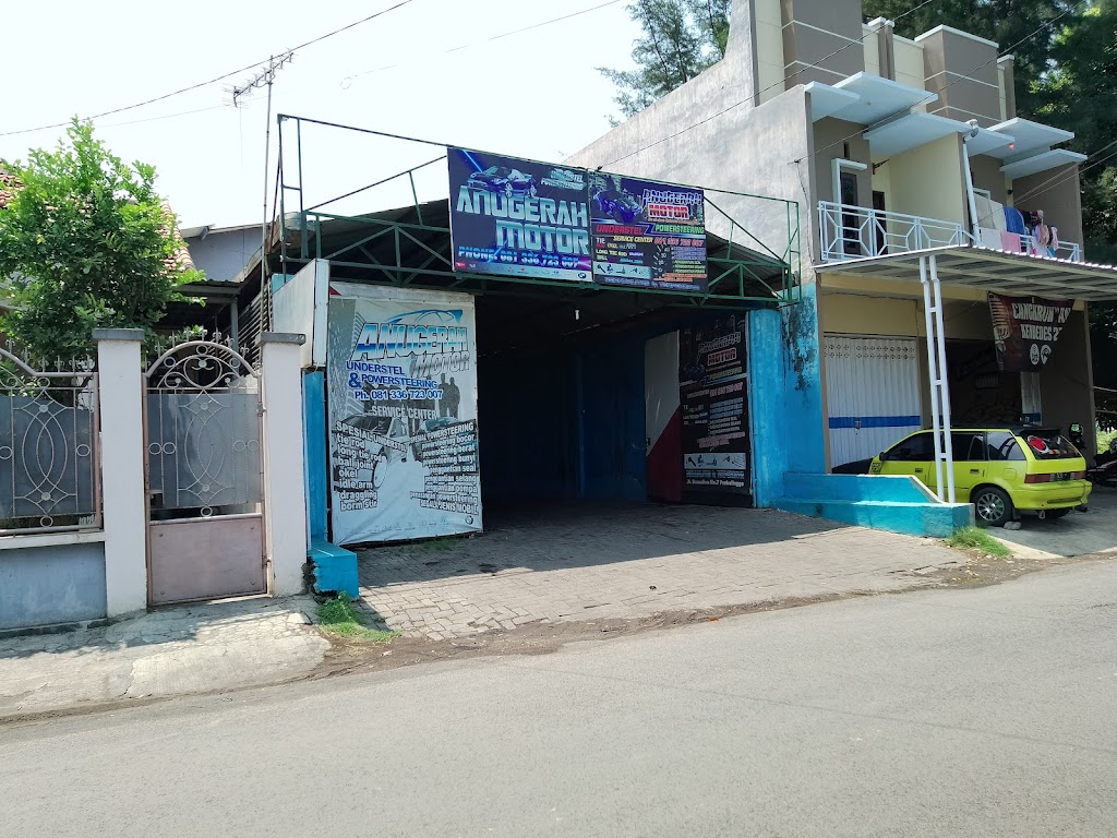 Bengkel Mobil Anugerah Motor