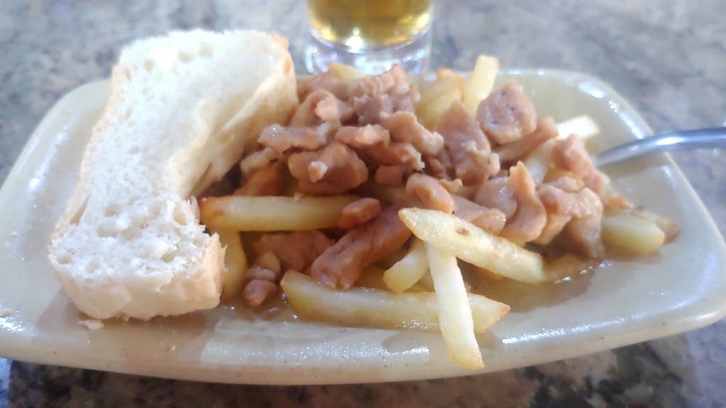 Meson El Asador — Comida y bebida