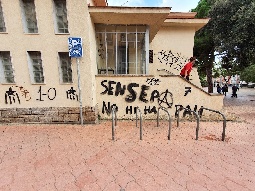 Aparcabicis a placa del Valles