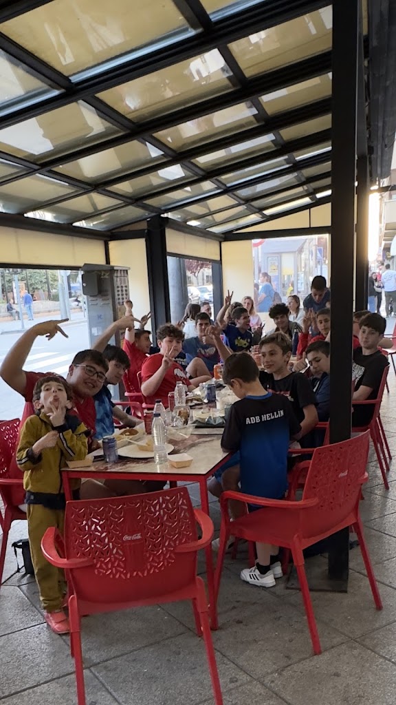 Restaurante THE KEBAB HOUSE — Ambiente