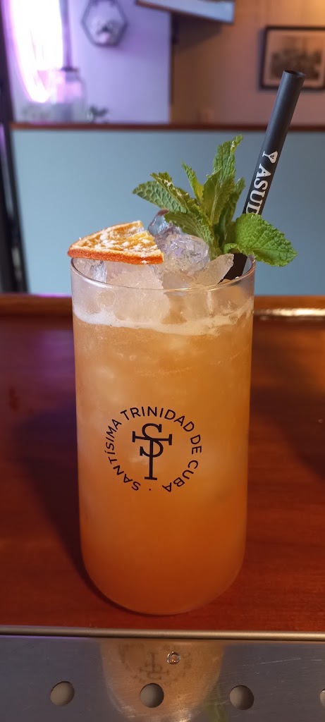 Asudio Bar — Del propietario