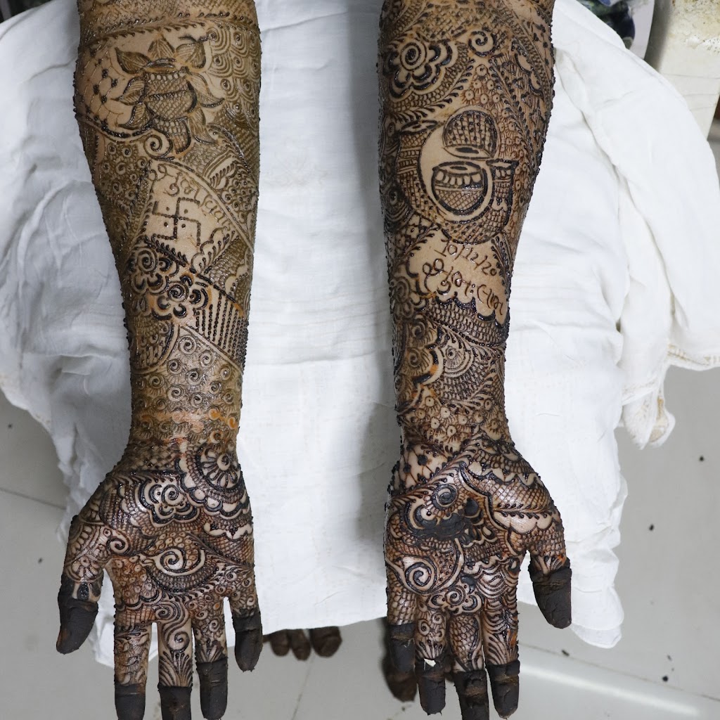 Relax Beauty Care Only For Ladies Best Female Salon Ladise Beauty Salon Hair And Skin Salon Best Makeup Artist