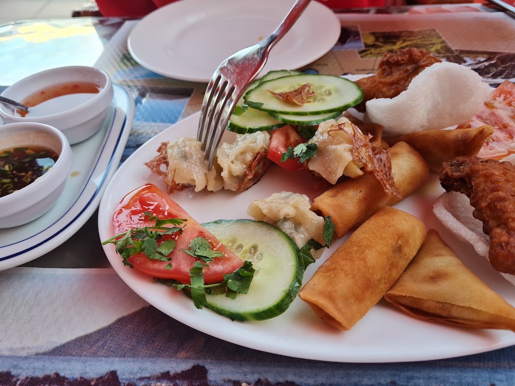 ThaiSong — Comida y bebida
