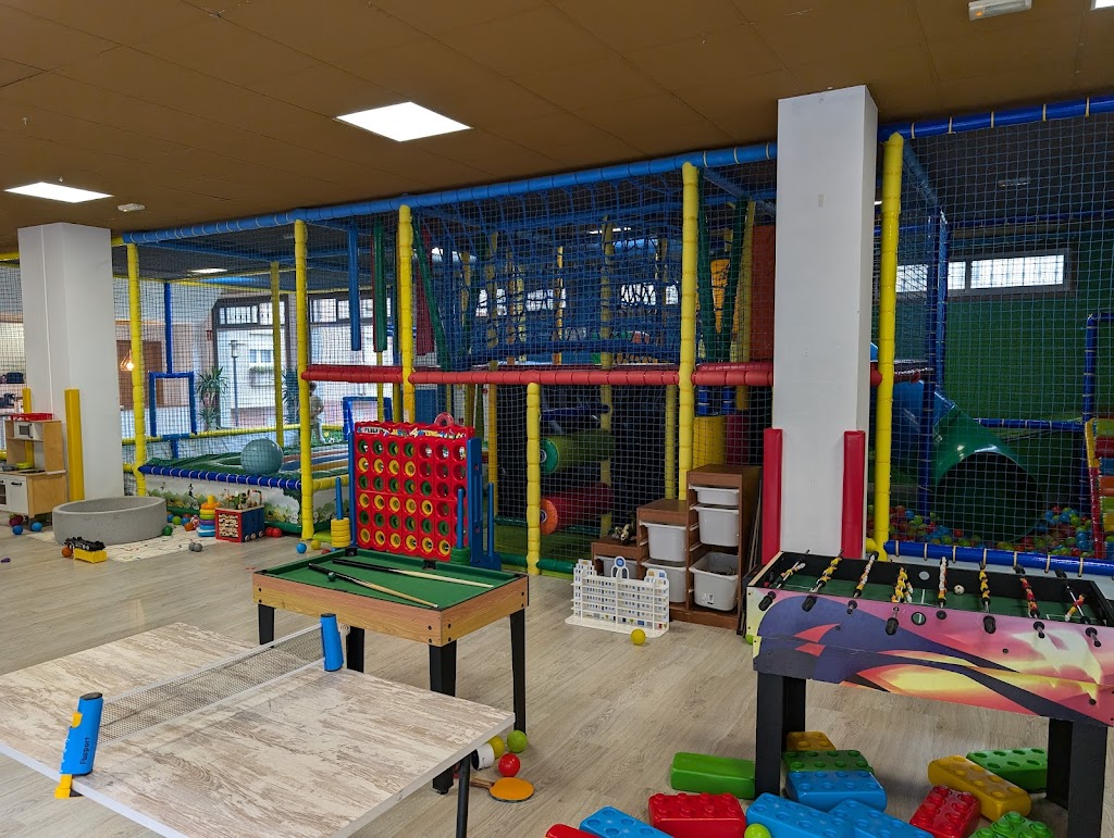 Meninos - parque de bolas infantil