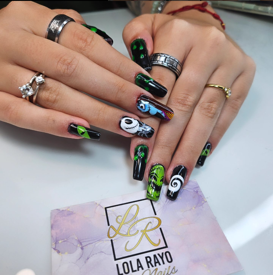 LOLA RAYO NAILS
