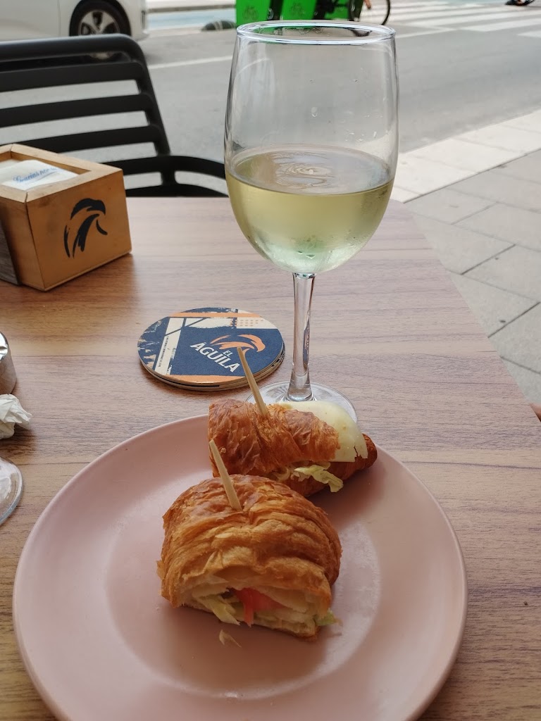 Restaurante Fronton Playa — Comida y bebida
