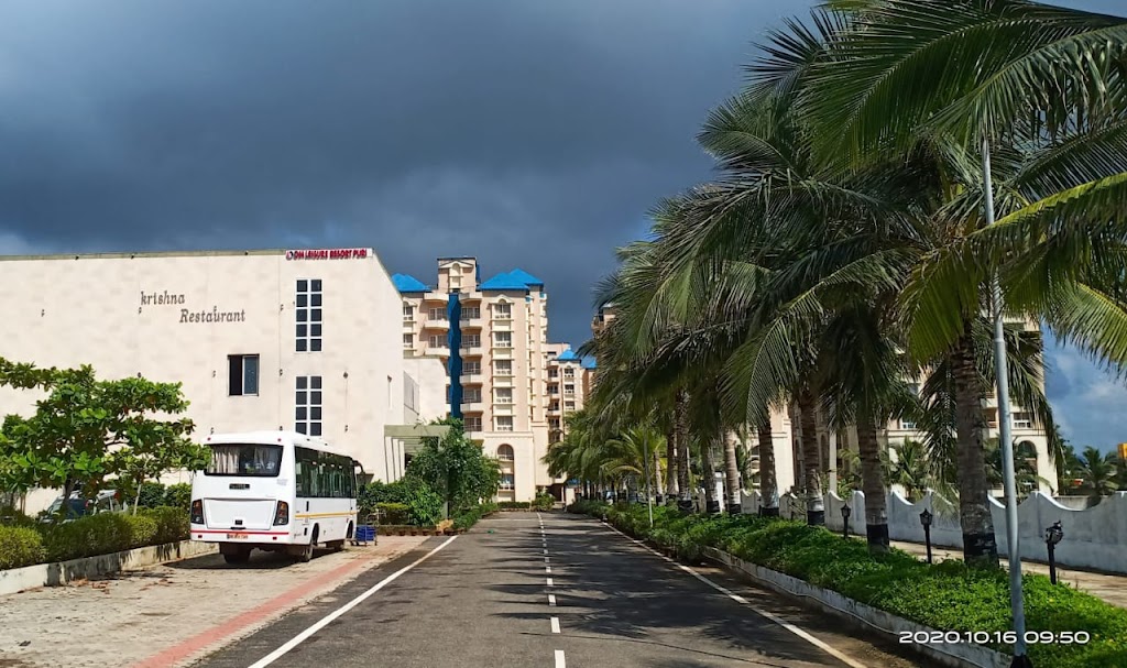 Hotel Om Leisure Resort Puri