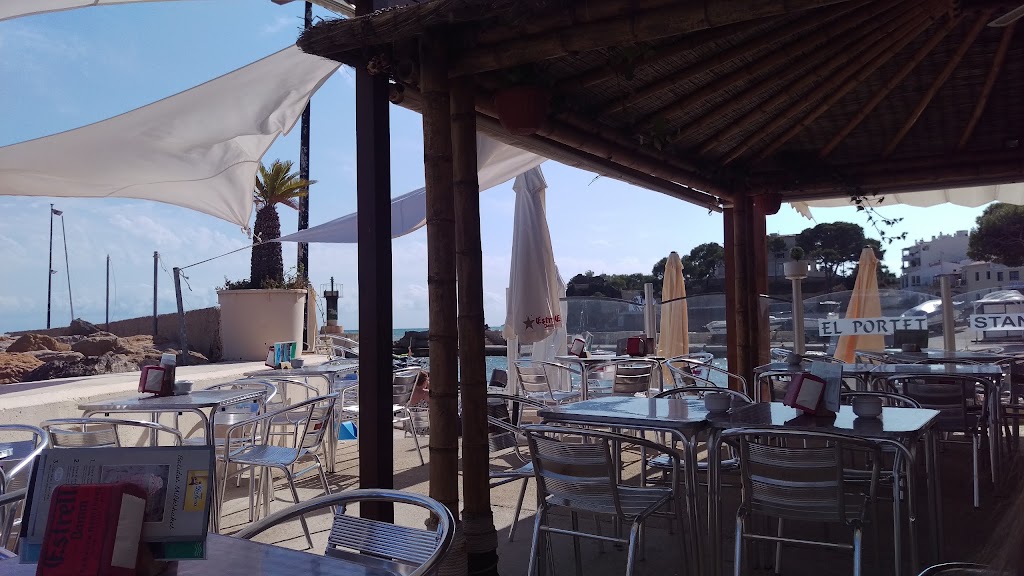 Chiringuito El Portet — Ambiente