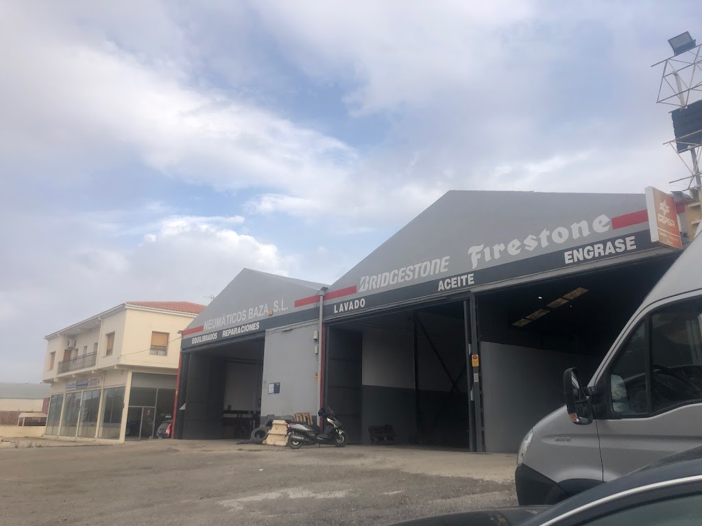 Neumaticos Baza S.L.