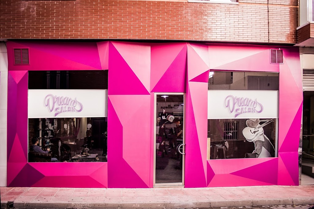 Dreams Salon Estilistas — Exterior
