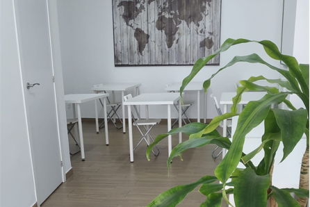 DEBERES, Academia de Ensenanza