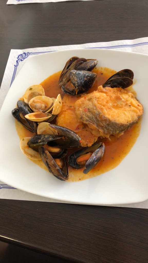 Cerveceria La Terracita — Comida y bebida